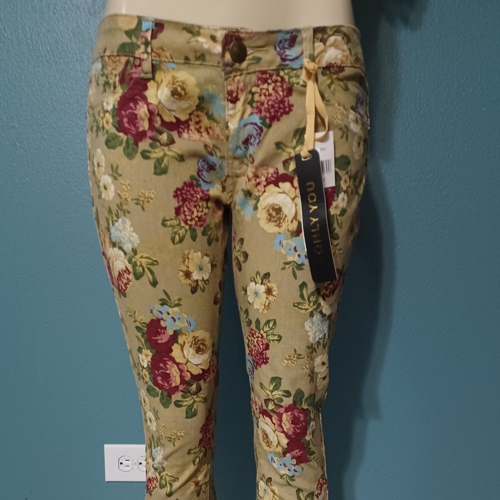 Floral skinny pants